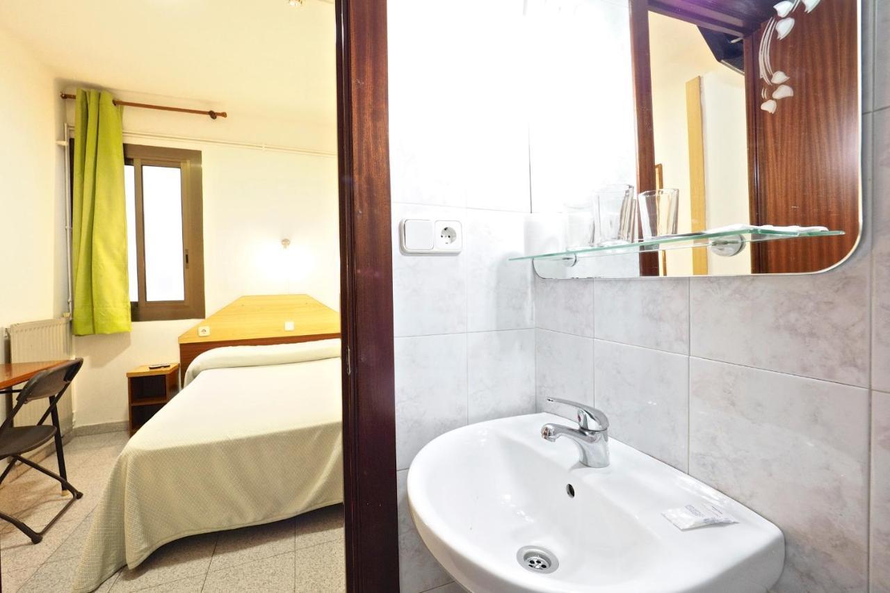 Hostal Ballestero Barcelona Buitenkant foto